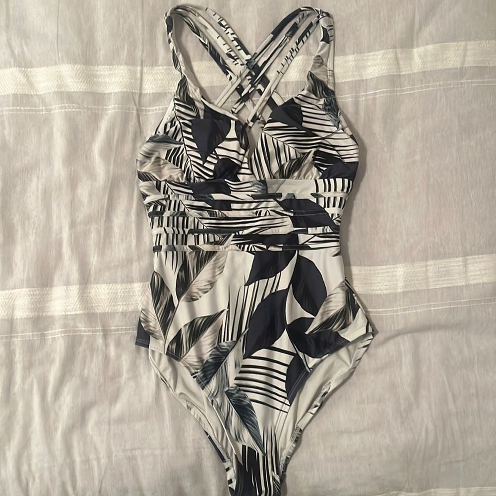 La Blanca Women's White Botanical-Print Strappy One-Piece Swimsuit Size 10